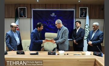 مراسم تکریم و معارفه ریاست مرکز ارتباطات و امور بین الملل شهرداری تهران 27