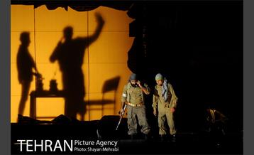 نمایش فصل وصل در باغ موزه دفاع مقدس 27