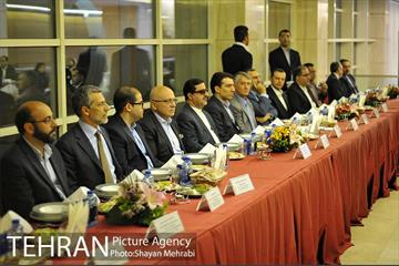 نشست سرپرست شهرداری تهران با میهمانان خارجی سی و یکمین نمایشگاه بین المللی کتاب  تهران 5