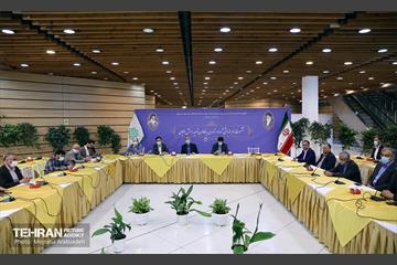 دیدار شهردار تهران با فعالان تولید دانش بنیان 4