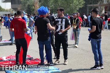 تماشاگران نودمین شهرآورد پایتخت 4