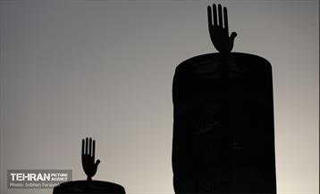 حسینیه تهران 27