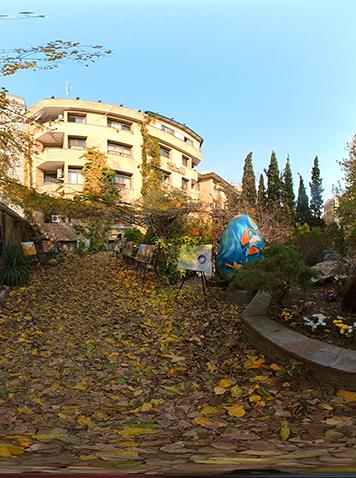 تور مجازی حیاط پاییزی