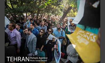 مراسم تشییع پیکر عباس کیارستمی 1