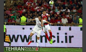 دیدار تیم‌های فوتبال پرسپولیس و پیکان 23
