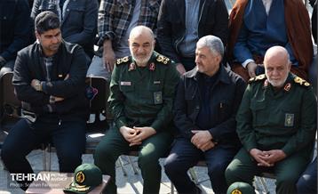 مراسم تشییع پیکر شهید سردار عباس نیلفروشان - 2 49