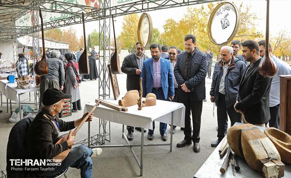 پنجمین جشنواره خرمالوی کن 32