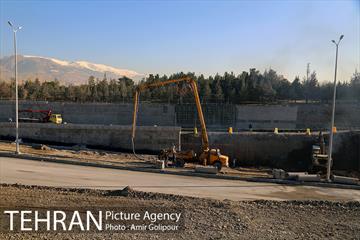 بازدید معاون فنی عمران شهرداری و اعضای شورای شهرتهران از پروژه تقاطع غیرهمسح شهیدهمدانی 17