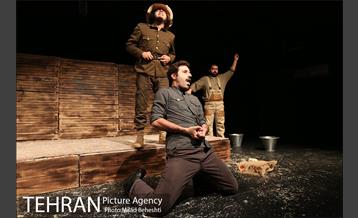 نمایش کابوس شب نیمه تابستان‎ 20