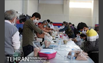 تهیه و توزیع هزار بسته معیشتی در محلات قلب پایتخت 4