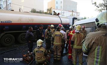 ورود تانکر حامل سوخت به فروشگاه 8