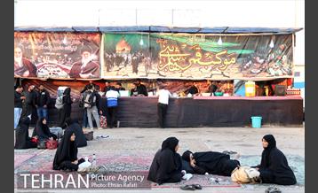 پیاده روی زائران به سمت کربلا از مرز شلمچه 20