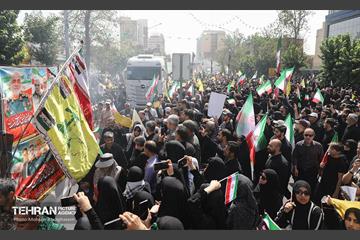 تشییع شهدای اقتدار ملی در تهران - 3  76