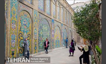 قاب‌های کاشی‌های کاخ کلستان 4