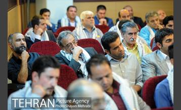 رونمایی از کتاب "پلاک های شهر" 3