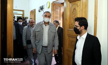 بازدید شهردار تهران از خانه مداحان و نشست با اعضا هیئت رئیسه 9