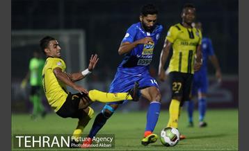 دیدار تیم‌های فوتبال پارس جنوبی جم و استقلال 11