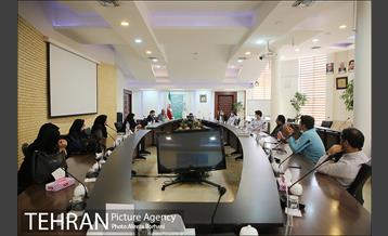 بازدید جمعی از مدافعان سلامت از مجتمع پردازش و دفع آرادکوه 3