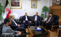 بازدید مدیر اداره کل سرمایه انسانی از سازمان زیباسازی 23