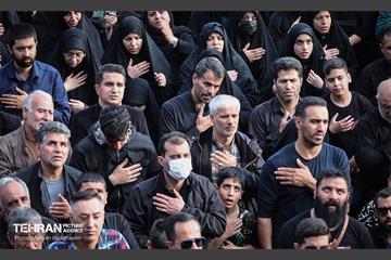 عزاداری شهادت امیرالمومنین (ع) در میدان امام حسین (ع) 45