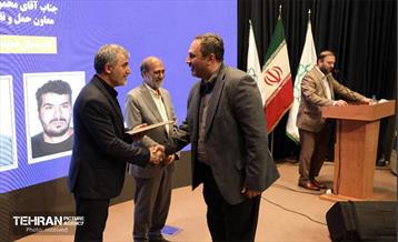 نشست شورای شهرداران مناطق، نواحی و آئین تجلیل از برگزیدگان 9