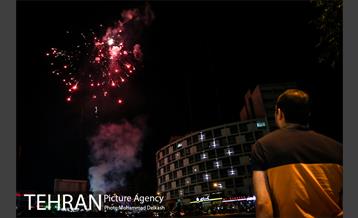 نورافشانی میدان ولیعصر(عج) در شب عید فطر 5