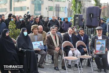 آیین رونمایی از یادمان شهدای مدافع حرم 13