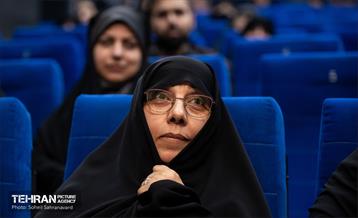 عصر شعر «به‌نام مادر» 10