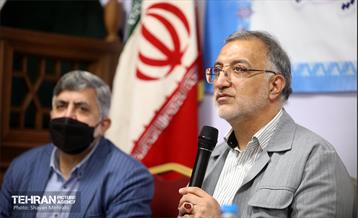 بازدید شهردار تهران از خانه مداحان و نشست با اعضا هیئت رئیسه 32