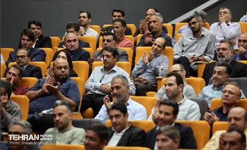 آیین تجلیل از برگزیدگان مناطق 22 گانه 29