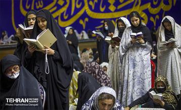 مراسم احیا شب بیست و یکم ماه مبارک رمضان در امام زاده صالح(ع) 39