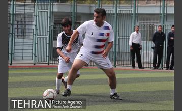 دیدار دوستانه بین پیشکسوتان پرسپولیس-استقلال با کودکان کار 15