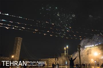 نورافشانی میدان امام حسین(ع) به مناسبت نیمه شعبان‎ 5