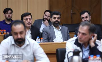 نشست هم‌اندیشی با رابطین و فعالان اسکان آسیب دیدگان جنگ رمضان 47
