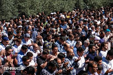 در حاشیه نماز جمعه تهران به امامت رهبر انقلاب 25