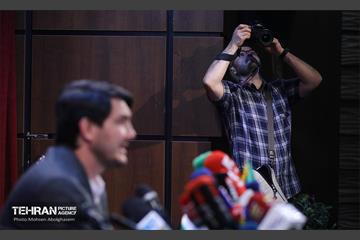نشست خبری مدیرکل محیط زیست و توسعه پایدار شهرداری تهران  6