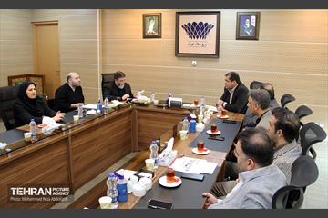 نشست مدیران اداره‌ کل سرمایه‌ انسانی با پرسنل برج میلاد 13