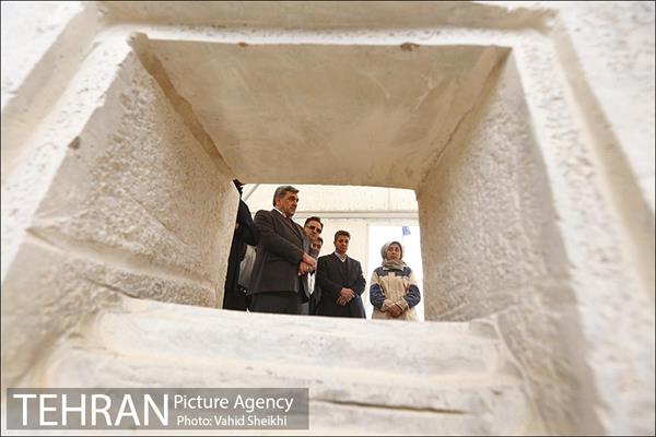 بازدید شهردار تهران از نهمین سمپوزیوم مجسمه سازی تهران 23
