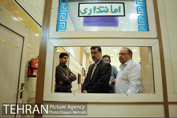 سرپرست شهرداری تهران و رئیس مرکز ارتباطات و امور بین الملل شهرداری تهران در بازدید از فعالیت‌های شبانه شهرداری و زندگی شبانه مردم تهران 37