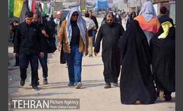 بازدید پیروز حناچی از موکب‌های مسیر نجف تا کربلا 10