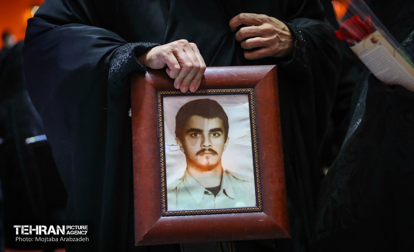 دیدار شهردار تهران با مادران شهدای منطقه 12