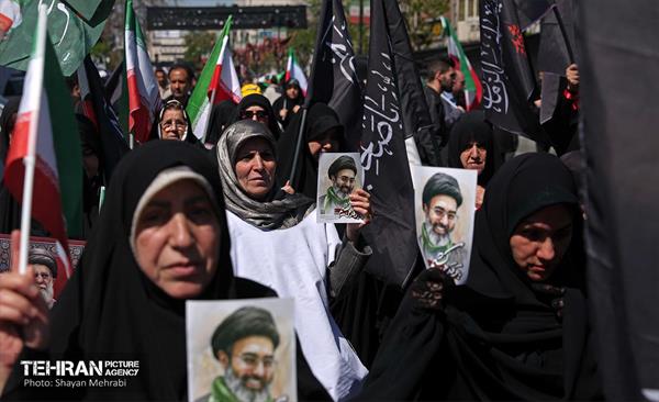اجتماع مردمی در اربعین رهبر شهید انقلاب - 1 51