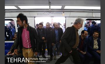 بهره برداری از 28 واگن جدید و 16 واگن اورهال 17