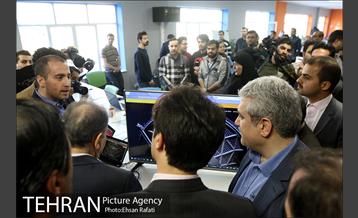 بازدید دکتر نجفی از کارخانه نوآوری‎ 16