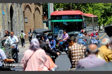 بی قانونی؛ تردد در خطوط بی آر تی 23