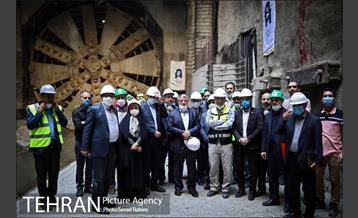 بازدید محسن هاشمی از خط 10 مترو 30