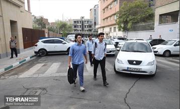 آئین بازگشایی مدرسه البرز 61