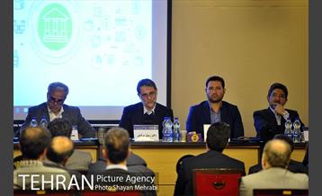 پنل اینترنت اشیا با حضور مهندس فرجود در هفتمین همایش سالانه بانکداری الکترونیک و نظام های پرداخت 32