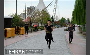 پیاده روی ۷۰۰ نفری در اراضی عباس آباد 7