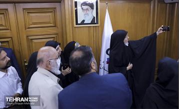 نشست صمیمانه رئیس شورای اسلامی شهر تهران با اصحاب رسانه 21